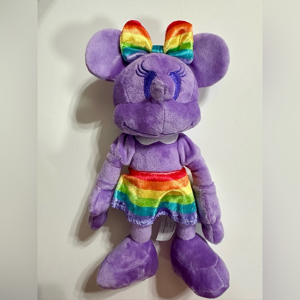 Rainbow Disney collection Minnie Mousse plush